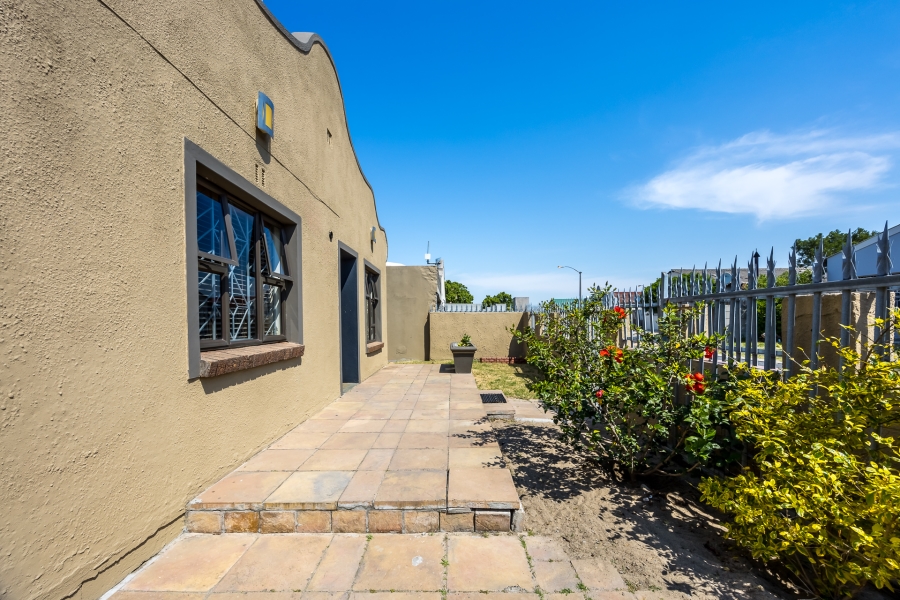 3 Bedroom Property for Sale in Belhar Western Cape